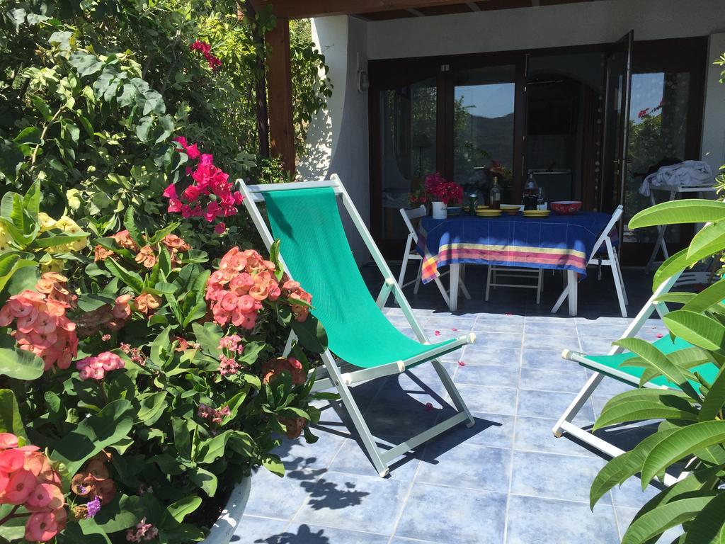 Casa Vacanze Vista Mare Mela Lipari  Exterior foto