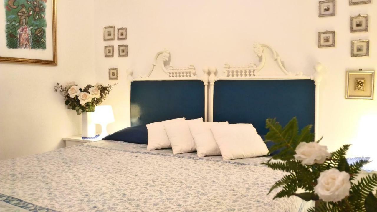 Casa Vacanze Vista Mare Mela Lipari  Exterior foto