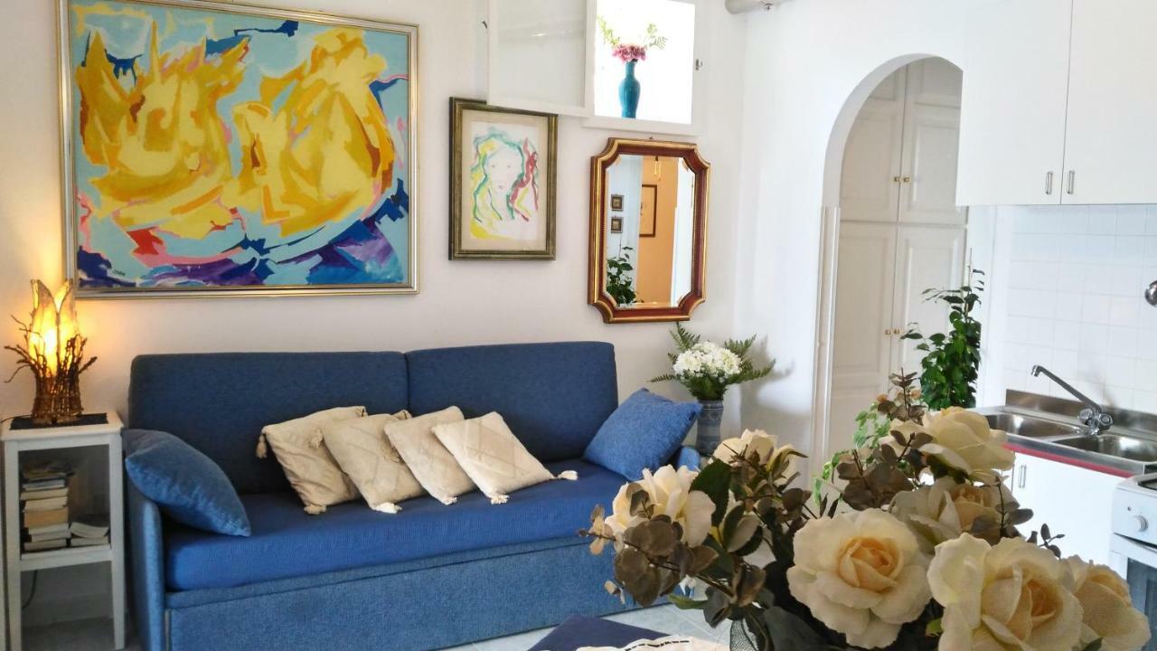 Casa Vacanze Vista Mare Mela Lipari  Exterior foto