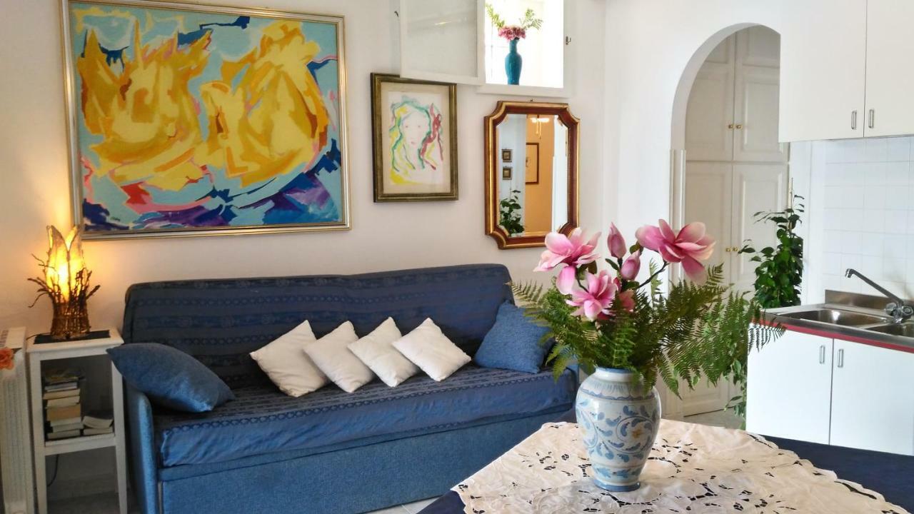 Casa Vacanze Vista Mare Mela Lipari  Exterior foto